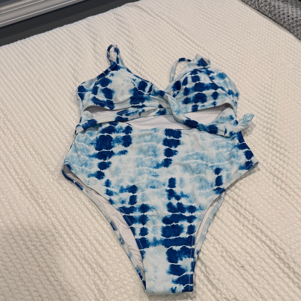 Popvil Blue Tie-Dye Wrap Swimsuit